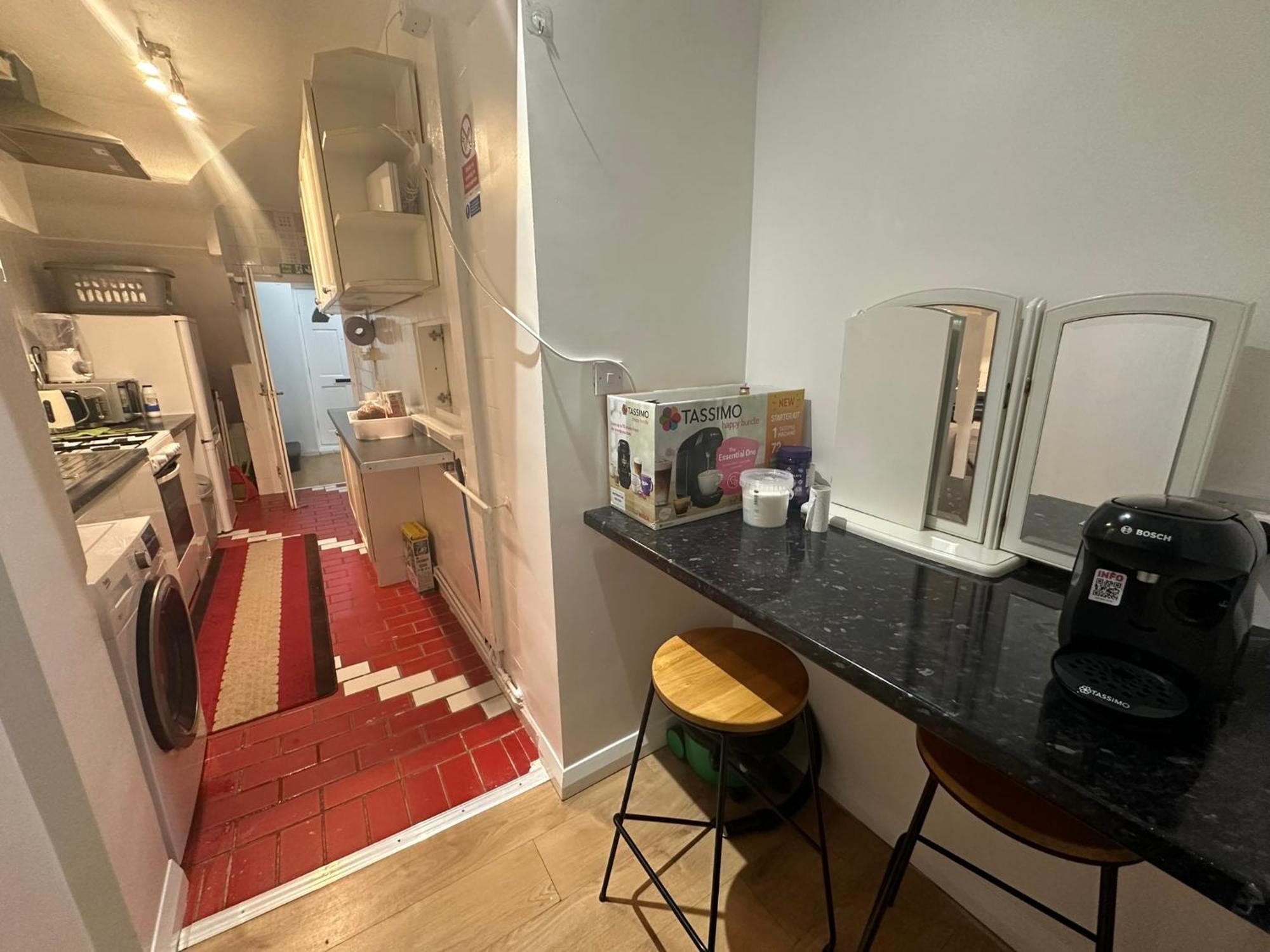 Luxury Ensuite 2Nd Studio Flat With Great Views In Keedonwood Road With Fully Own Bathroom Newly Added And Private Kitchenette Bromley Zewnętrze zdjęcie